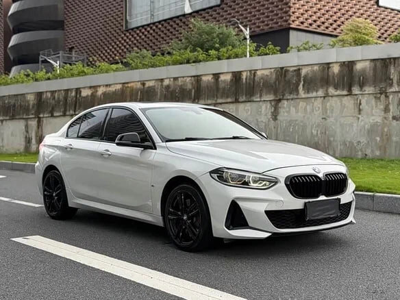 BMW 120i (F52) 2022 — фото