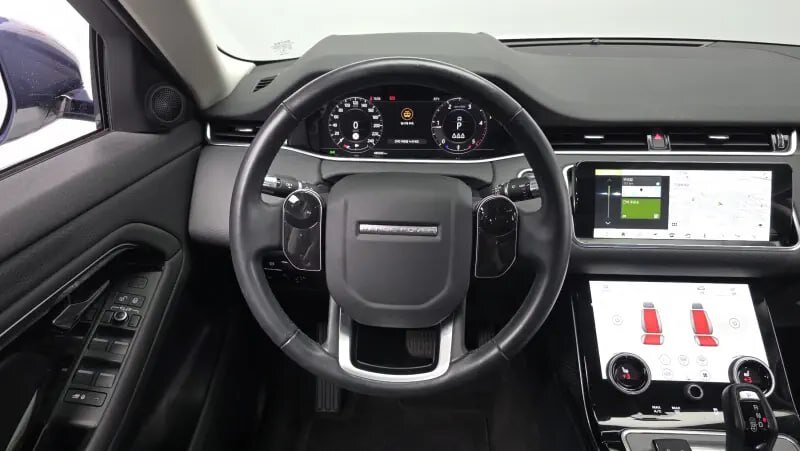 Range Rover Evoque 2020 — фото